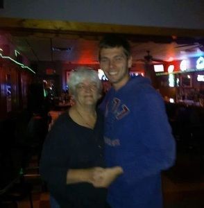 Meet your Posher, Pamela